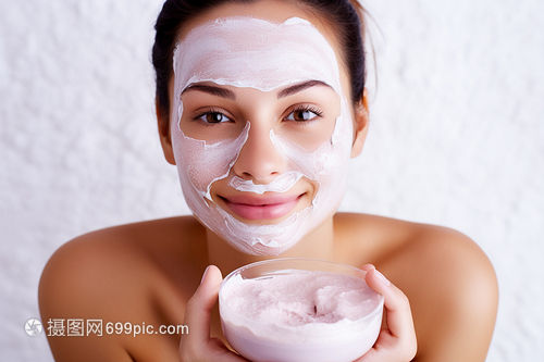 健康去角质 科学选用产品与面膜，焕发肌肤新生