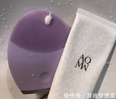 温和焕肤，水润新生 兼具补水与去角质的洗面奶及面膜推荐